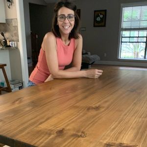 Meet your Posher, Danielle